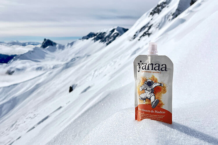 yanaa-alimentation-sportive-montagnes-hiver-ski
